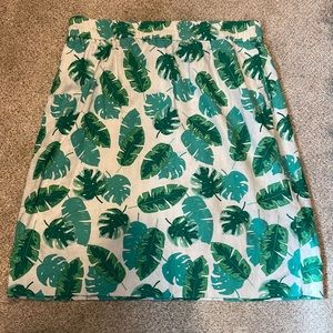 J Crew Monstera Palm Leaf Print Linen Blend Pencil Skirt White and Green L